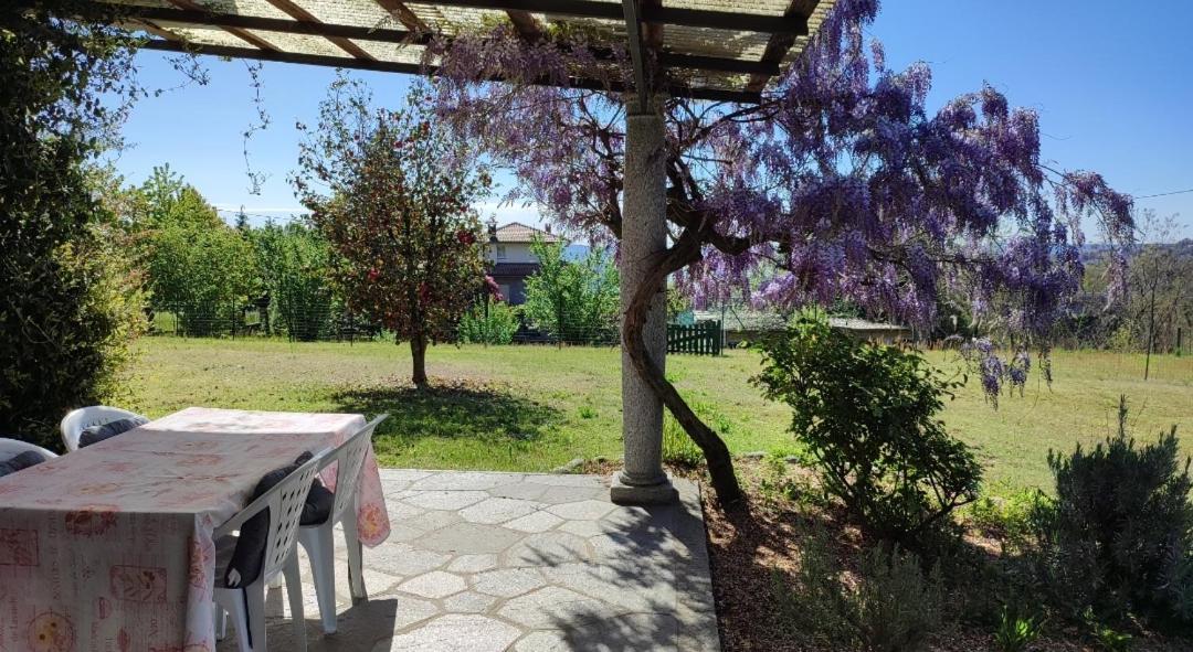 Casale Cadeloro Vila Nebbiuno Quarto foto
