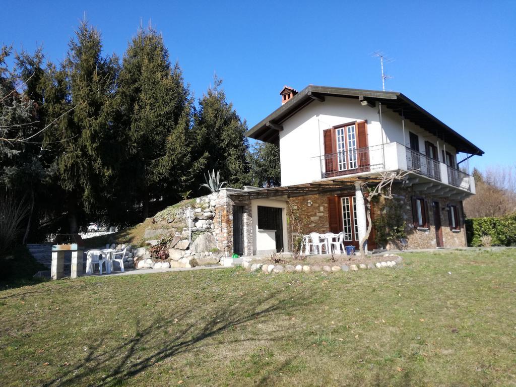 Casale Cadeloro Vila Nebbiuno Exterior foto